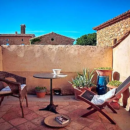 Les Sardines Aux Yeux Bleus D'hotes Bed & Breakfast Aigaliers