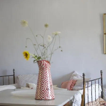 Bed & Breakfast Les Sardines Aux Yeux Bleus D'hotes Aigaliers